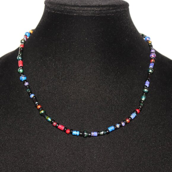 Vintagejelyfish Jewelry - 🌈 NWOT Black & Colorful Beaded Necklace with Metallic Accents – 19"  🖤